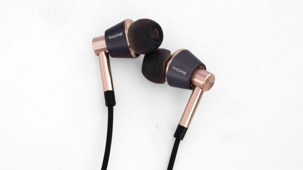 1MORE Triple Driver In-Ear Headphones ( E1001 )