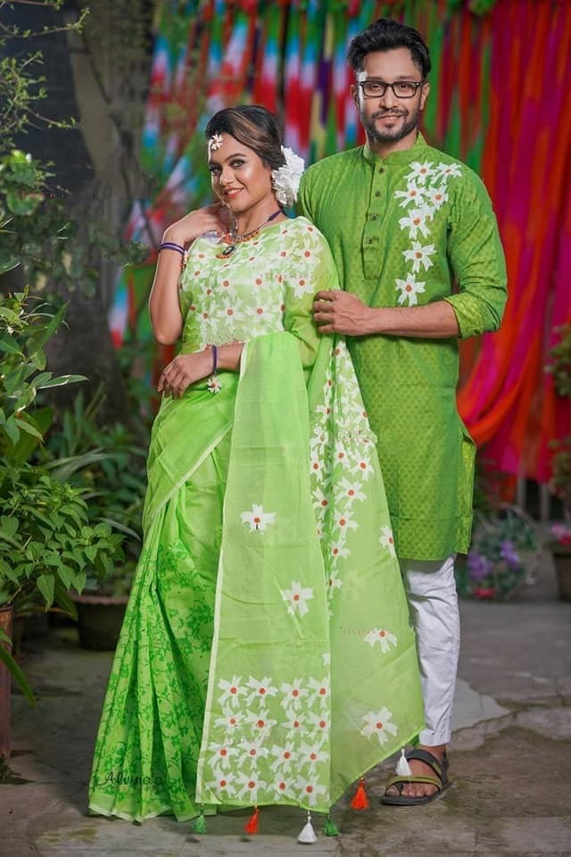 Half silk saree dupaiyan Panjabi couple Dress