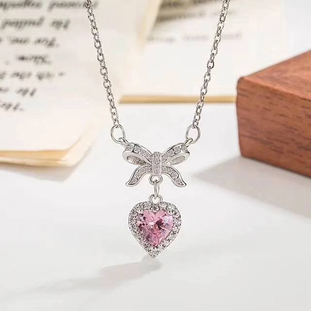 Pink Heart Crystal Zircon Bowknot Pendant Necklace for Women – Elegant Clavicle Chain Jewelry for Girls